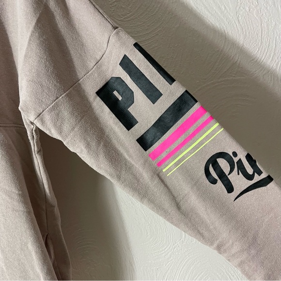 PINK Victoria's Secret Quater Snap Sweatshirt - Picture 3 of 7